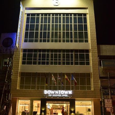 Hotel Down Town Jalandhar Esterno foto
